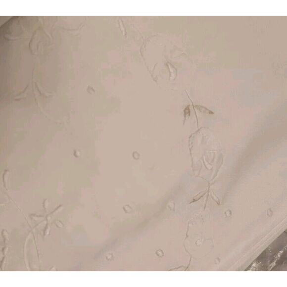 VTG Clever Fingers EMBROIDERED 72x108 TABLE CLOTH 12 Napkins Small Flaws SEE - Picture 4 of 7